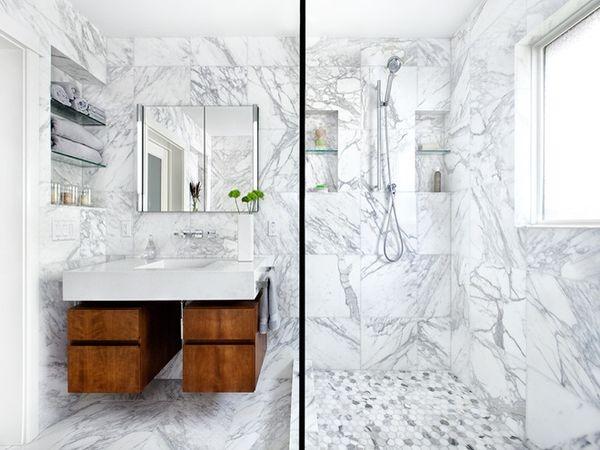 Bianco Carrara в отделке ванной