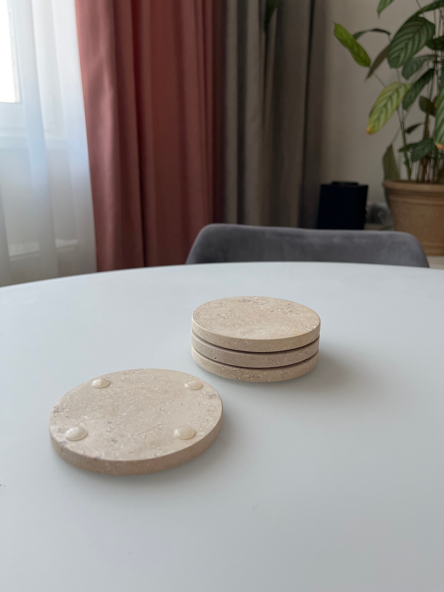 СПK Подставка круглая (91х91х8 мм)/Известняк Jura Beige/Бежевый/Лощение - изображение 3