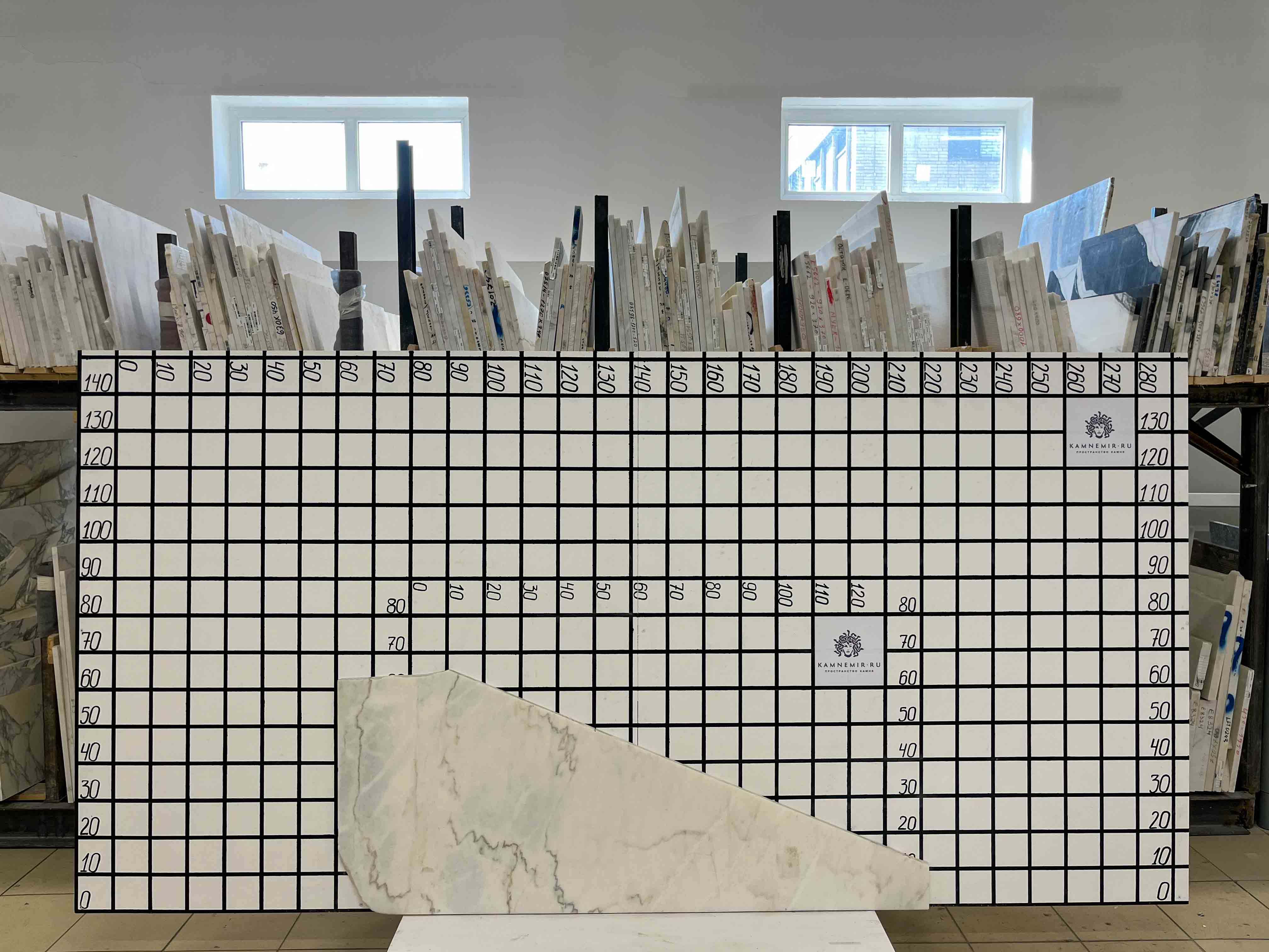 Изображение Заготовка F2476 (1000х300х20 мм)/Мрамор Bianco Lasa Vena Oro/Белый/Антик