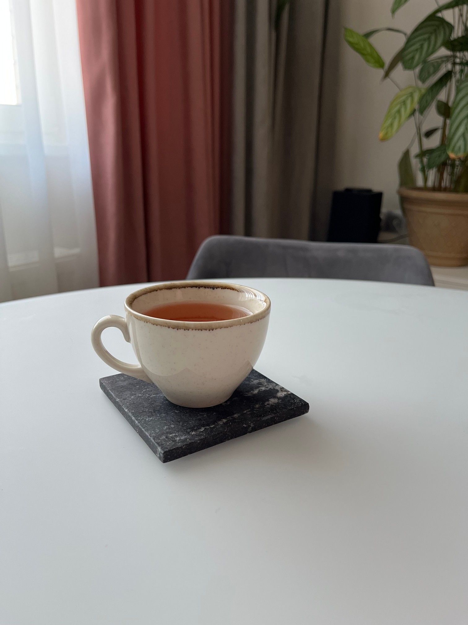 СПK Набор из 4х шт Подставка квадратная (105х105х8 мм)/Гранит Гранатовый Амфиболит/Черный/Антик - изображение 3