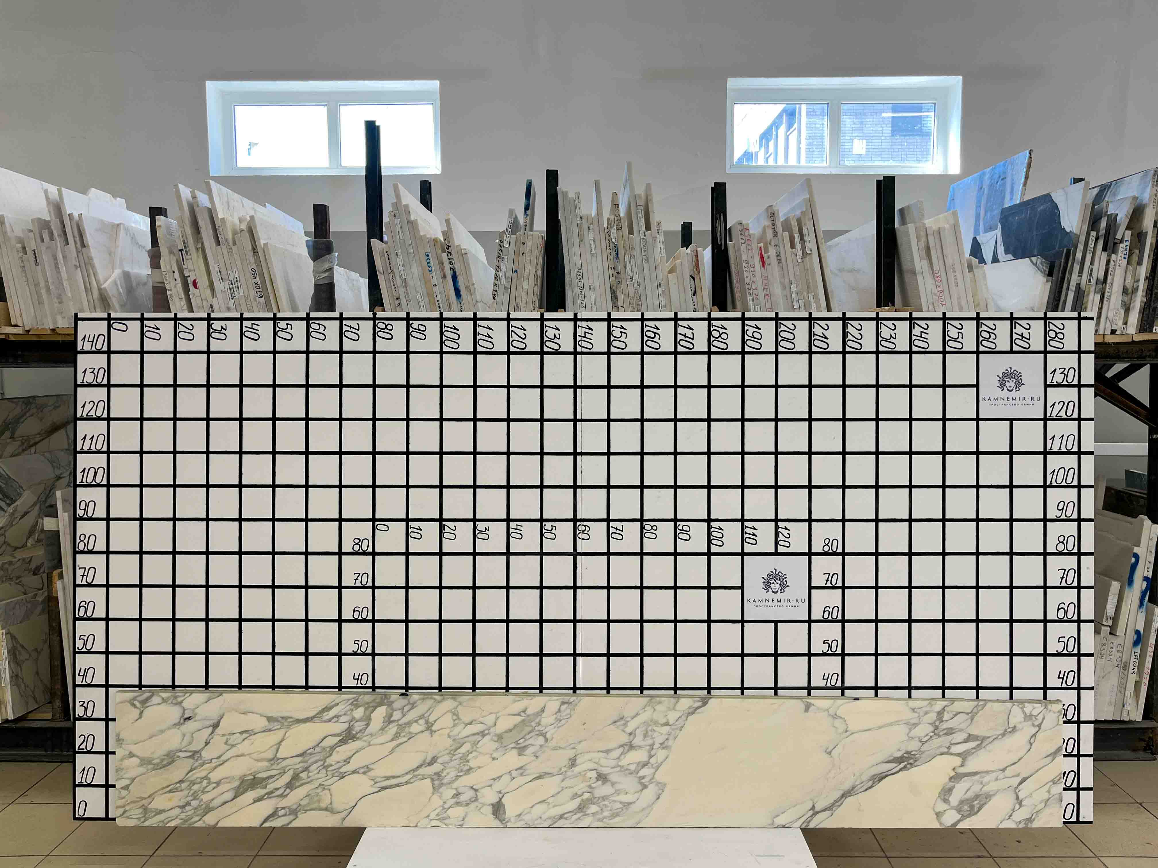 Изображение Заготовка F2454 (2750х340х20 мм)/Мрамор Calacatta/Белый/Полировка