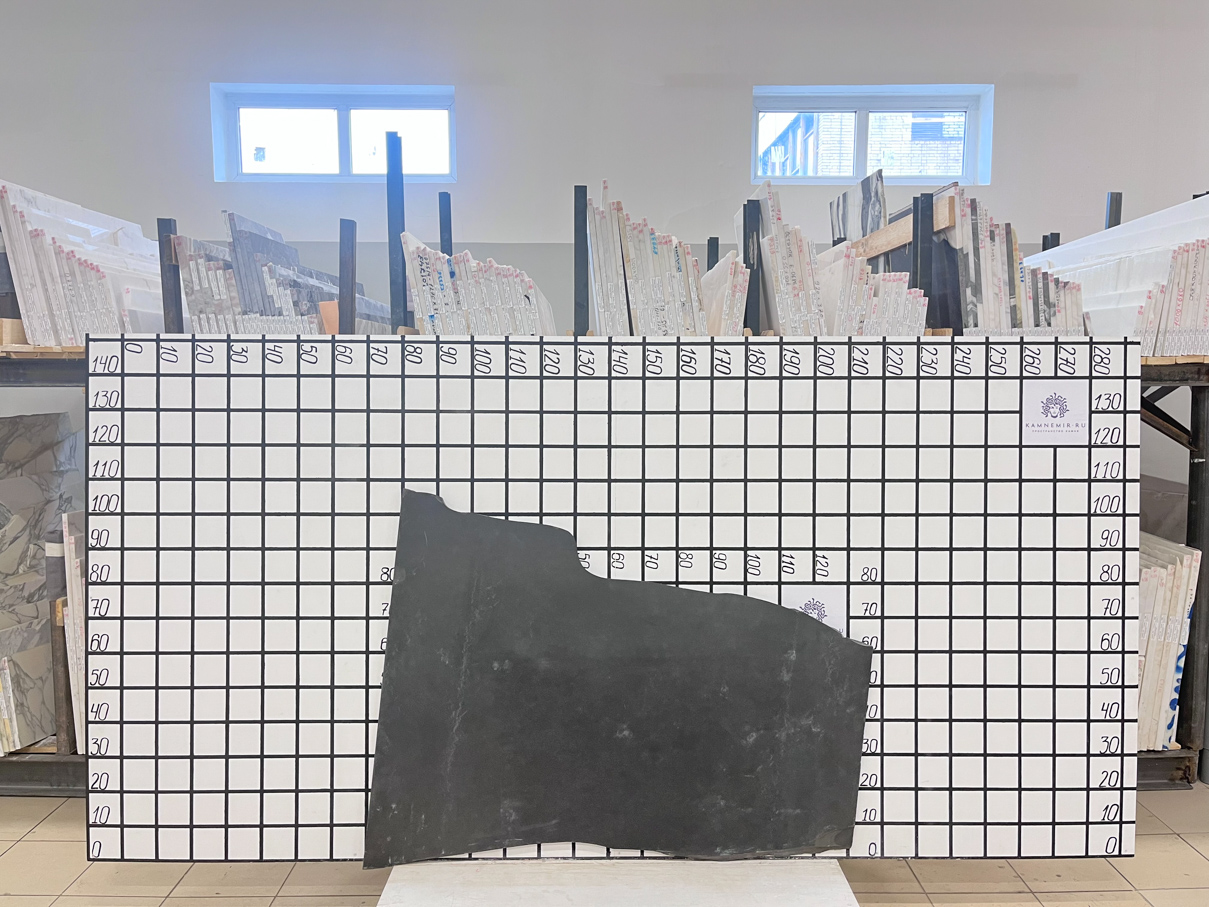 Заготовка F4071 (1300х550х20 мм)/Сланец Jack Black/Черный/Антик - изображение 1