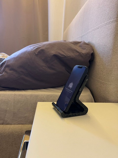 СПK Подставка под телефон (120х90х80 мм)/Конгломерат Onego Green/Зеленый/Лощение - изображение 2