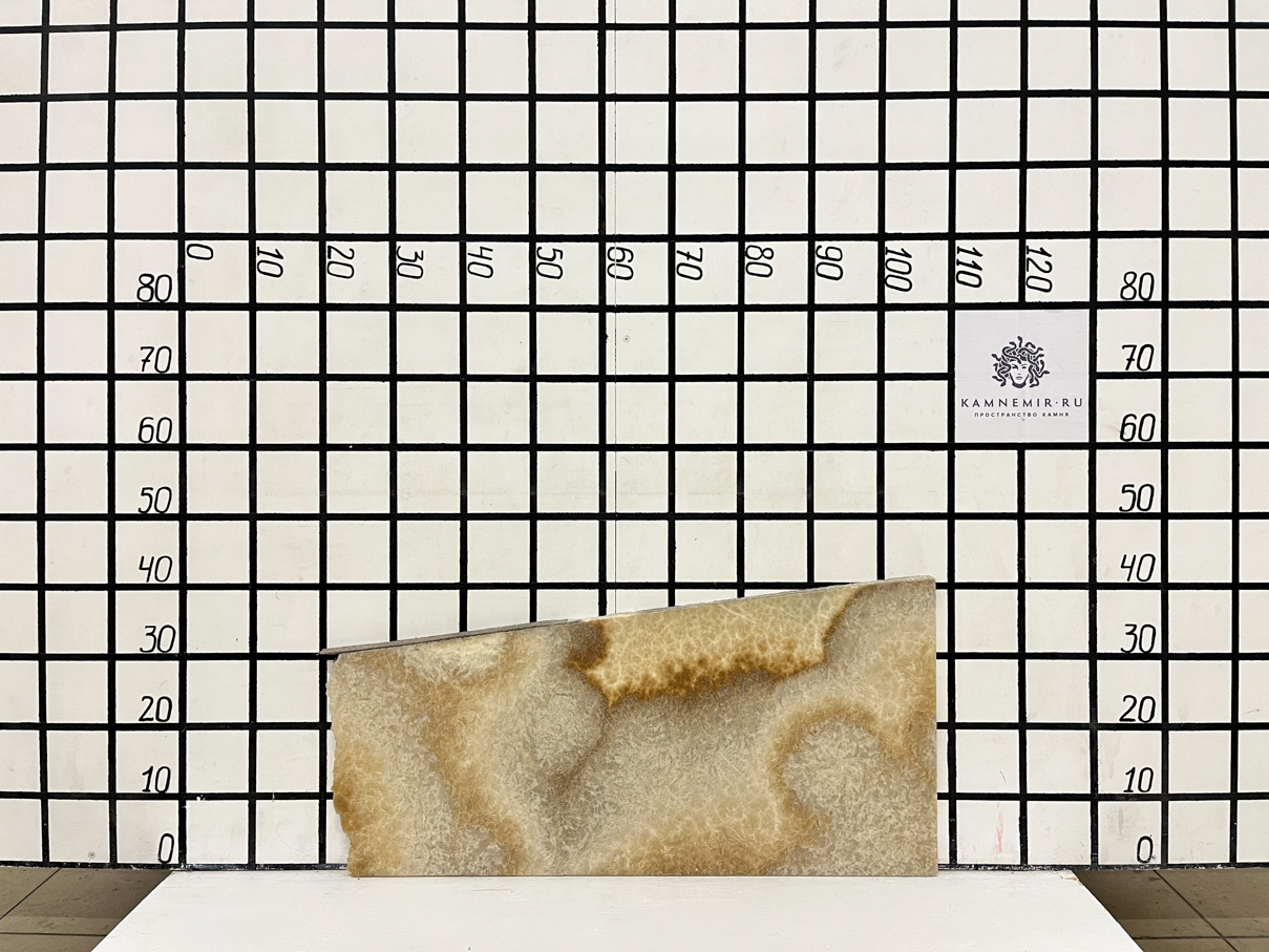 Изображение Заготовка F5856 (800х300х20 мм)/Оникс Ivory/Желтый/Полировка