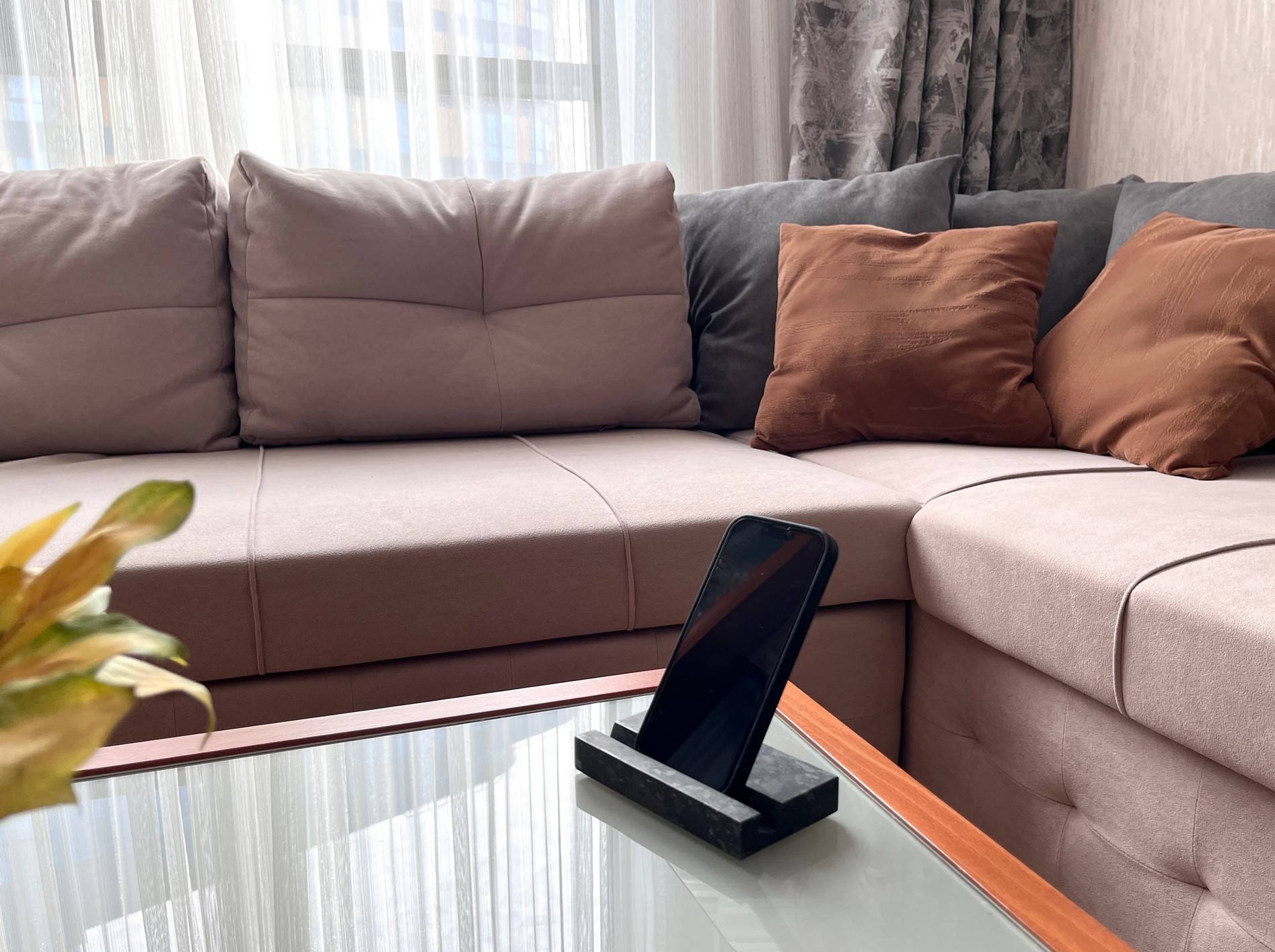 СПK Подставка под телефон прям (130х70х20 мм)/Конгломерат Onego Green/Зеленый/Лощение - изображение 5