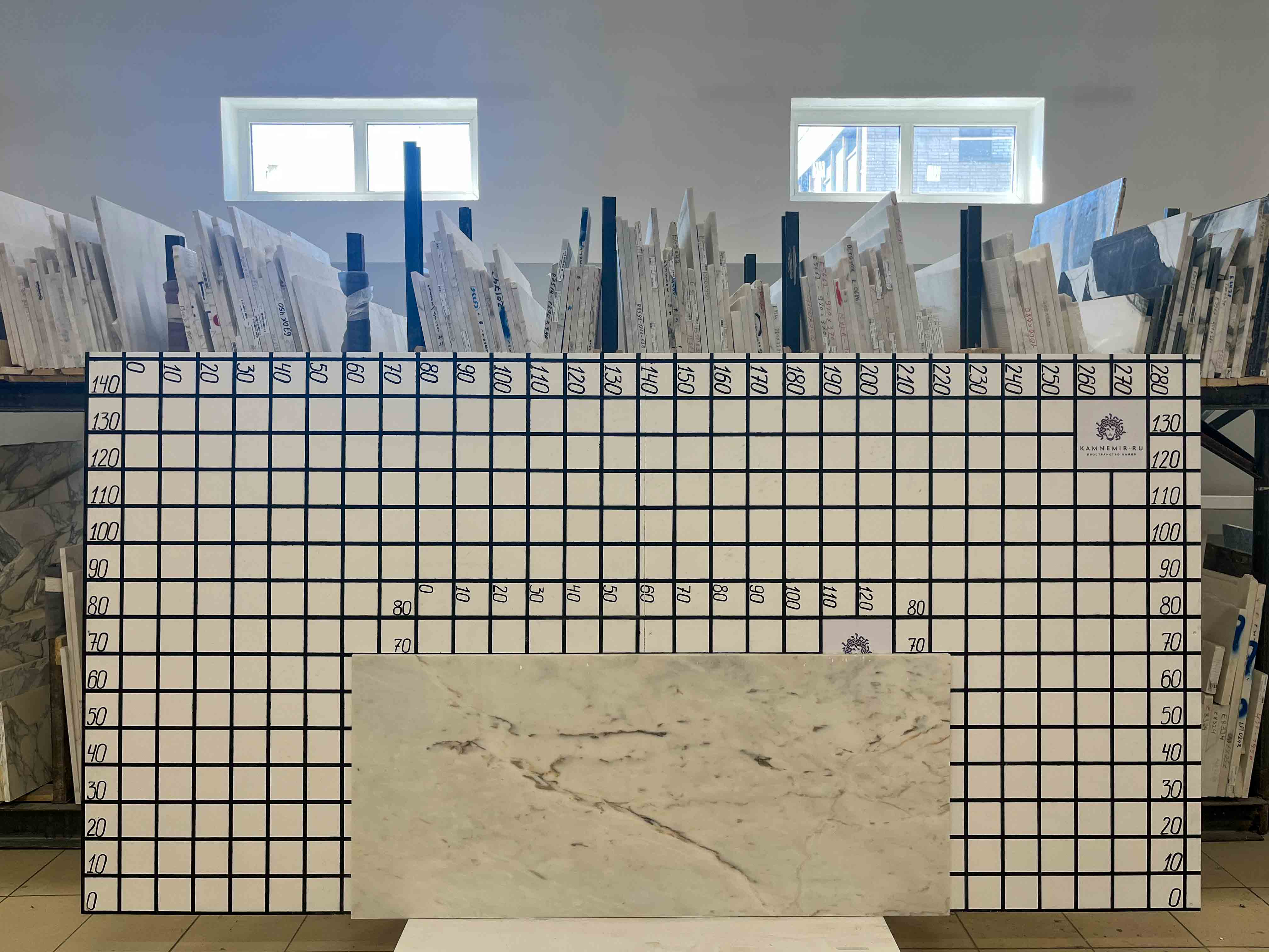 Заготовка  (950х150х20 мм)/Мрамор Bianco Lasa Vena Oro/Белый/Антик - изображение 2