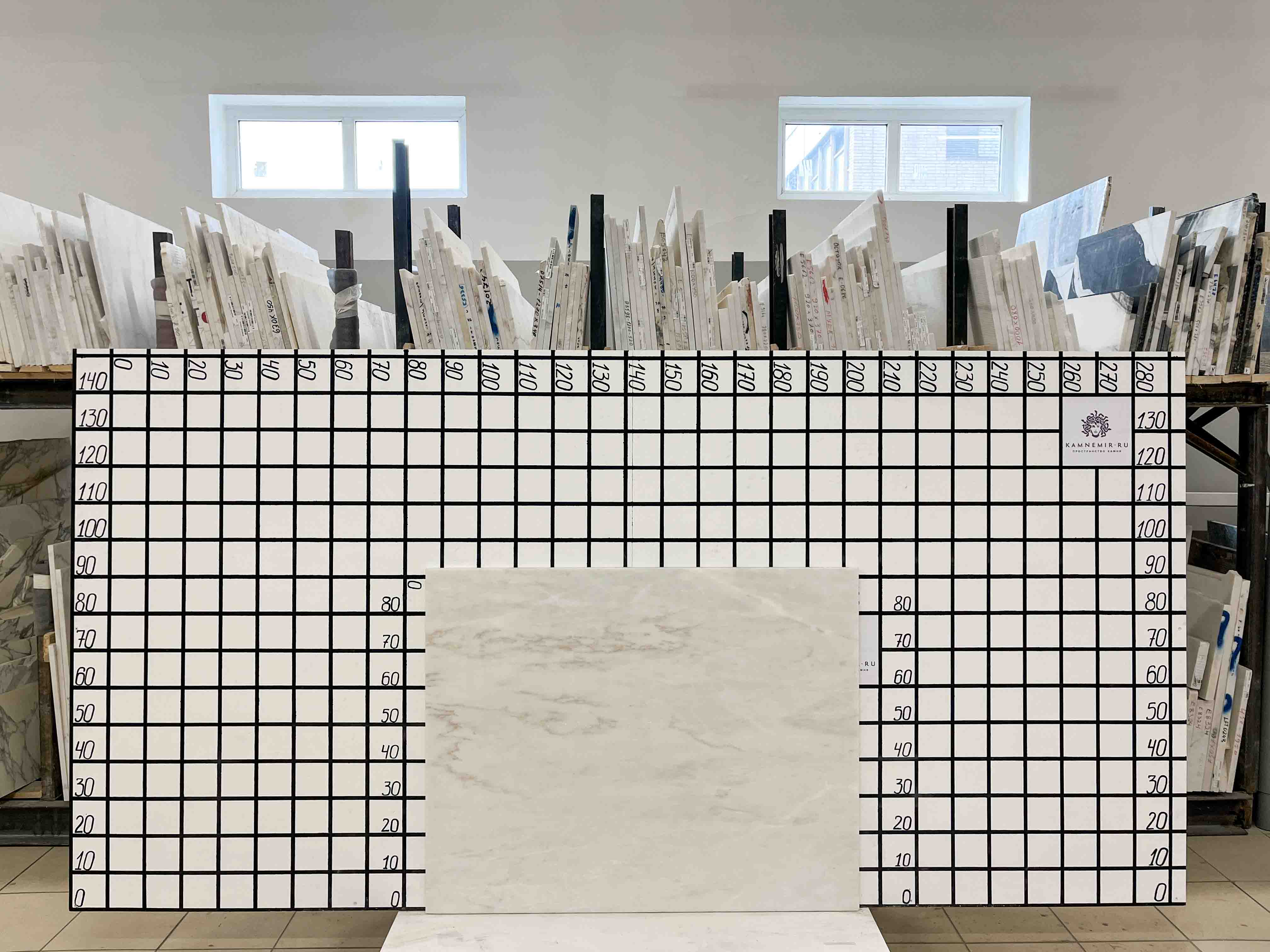 Заготовка  (900х170х20 мм)/Мрамор Bianco Lasa Vena Oro/Белый/Антик - изображение 2