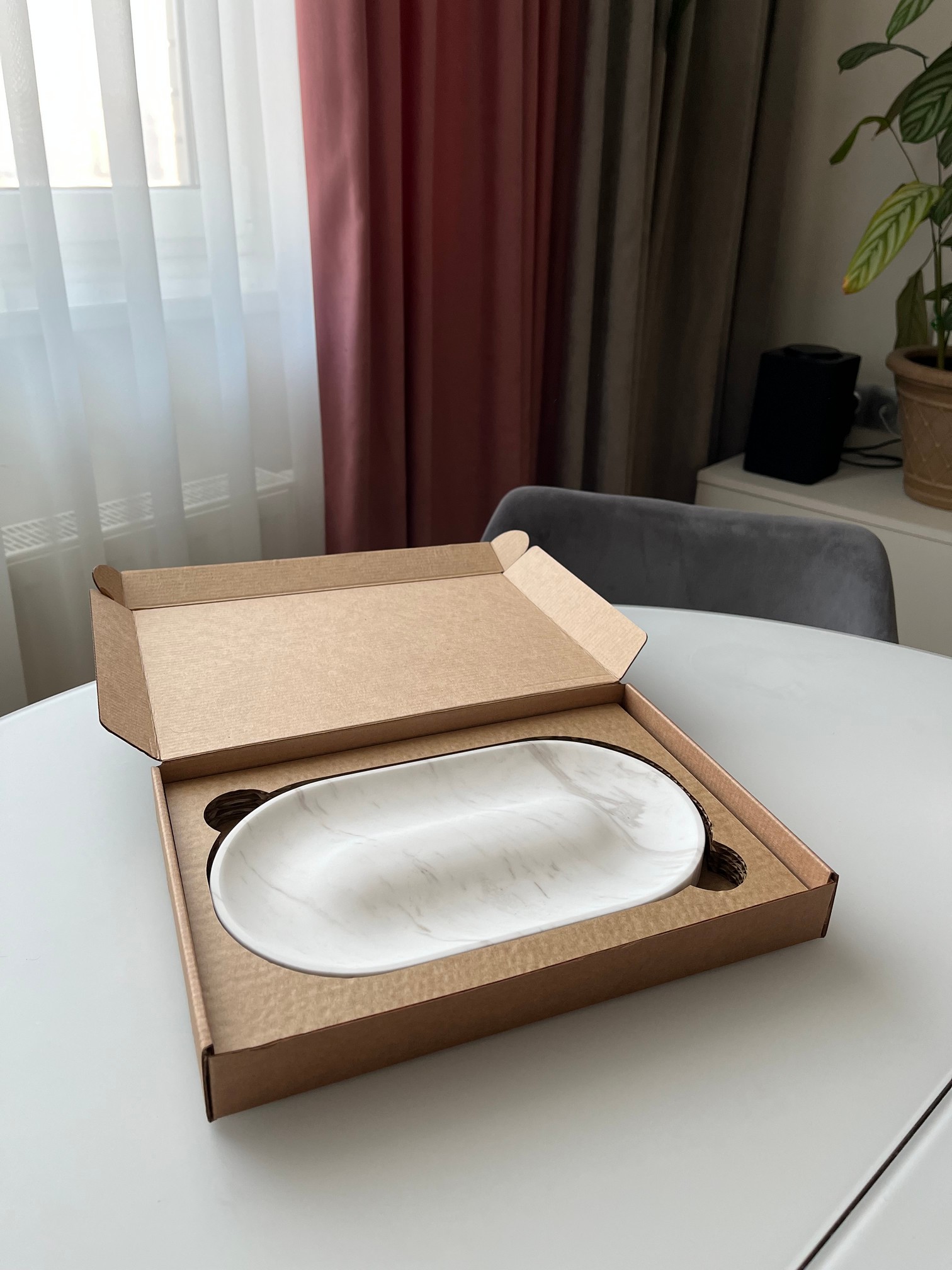 СПK Ключница овальная (260х150х18 мм)/Мрамор Pirgon/Белый/Лощение - изображение 4