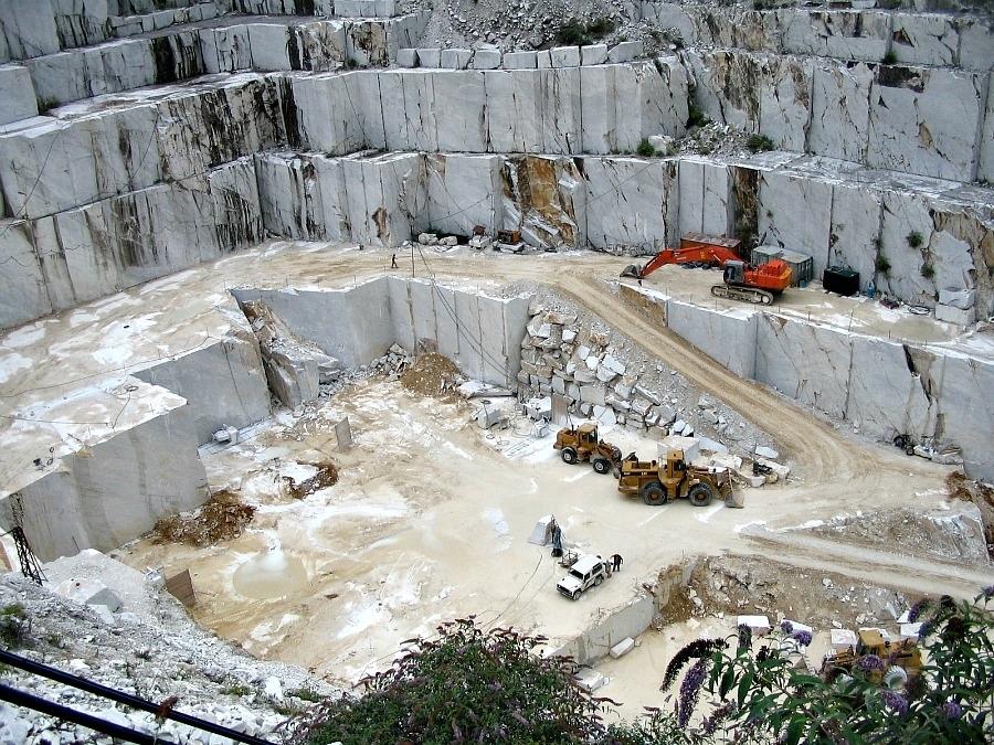 Carrara Calacatta
