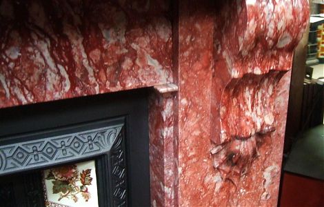 Каминный портал из мрамора Rosso Antico изображение 2