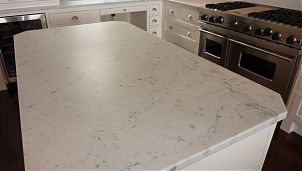 Cтолешница из мрамора Bianco Carrara