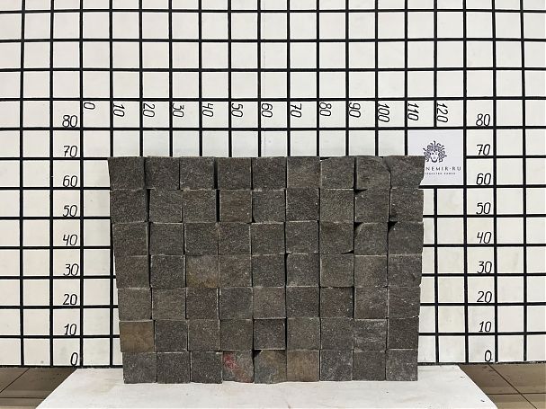 Брусчатка  (100х100х100 мм)/Гранит Dark Brown/Коричневый/Колото-пиленный - изображение 4