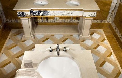 Идея-люкс: роскошная ванная в итальянском мраморе изображение 2