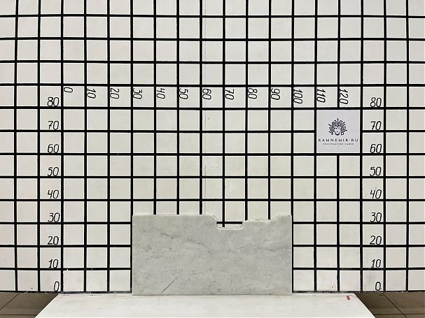 Заготовка с царапинами (680х270х20 мм)/Мрамор Bianco Carrara/Белый/Полировка - изображение 1