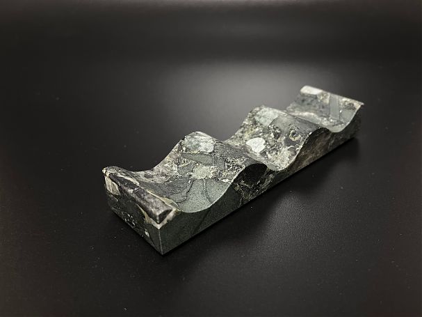 СПK Подставка под приборы (140х40х20 мм)/Конгломерат Onego Green/Зеленый/Лощение - изображение 1