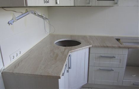 Кухонная столешница из мрамора Breccia Sardo изображение 1