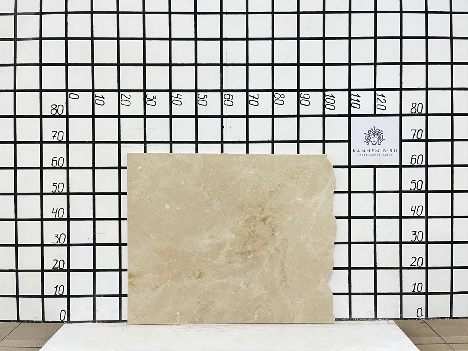 Изображение Заготовка F4181 (750х640х20 мм)/Мрамор Crema Marfil/Бежевый/Антик