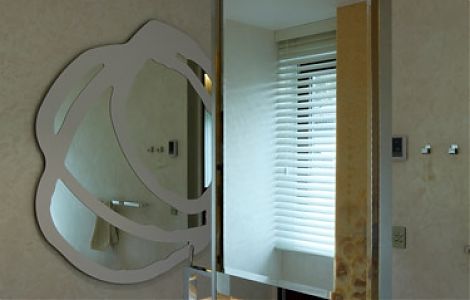 Ванная комната в мраморном ониксе Nuvolato изображение 4