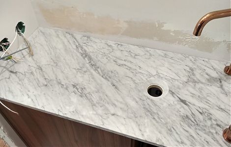 Столешница в ванную из Bianco Carrara C изображение 2