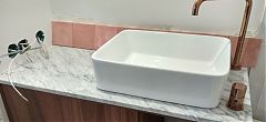Столешница из Bianco Carrara C